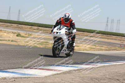 media/Aug-04-2024-TrackDaz (Sun) [[e1ff0814b6]]/Group A/12pm (Wheelie Bump)/